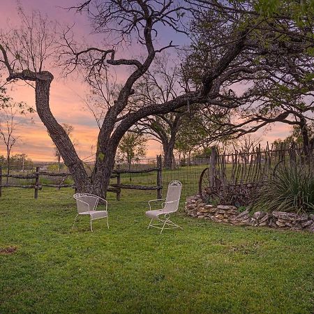 Das Eck Haus - Cozy Cabin Getaway Fredericksburg Eksteriør bilde